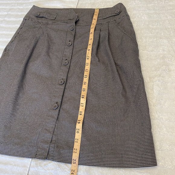 Jackpot knee-length, button-front skirt - Picture 9 of 12